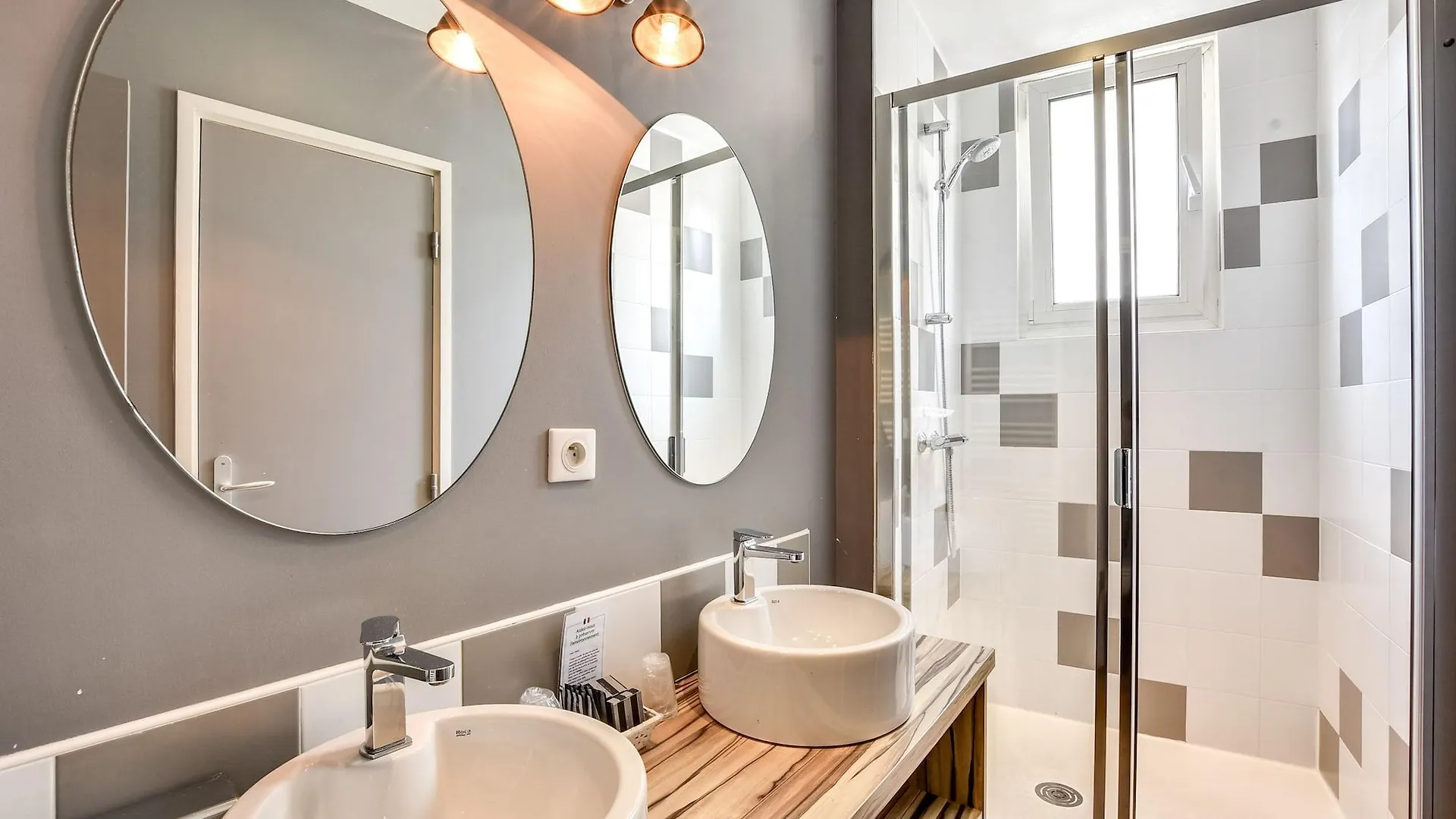 Brit Hotel Marbella Biarritz