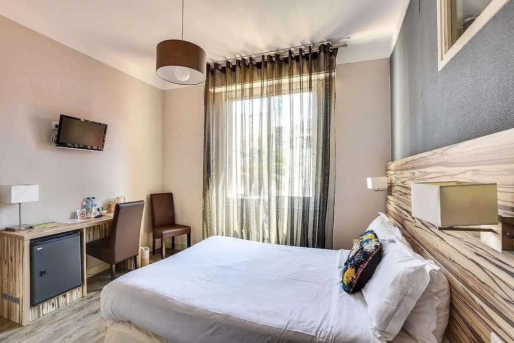 Brit Hotel Marbella Biarritz