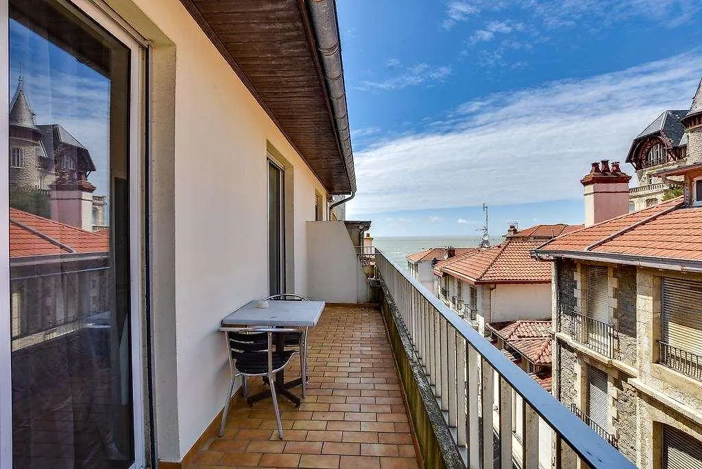 Brit Hotel Marbella Biarritz 3*,