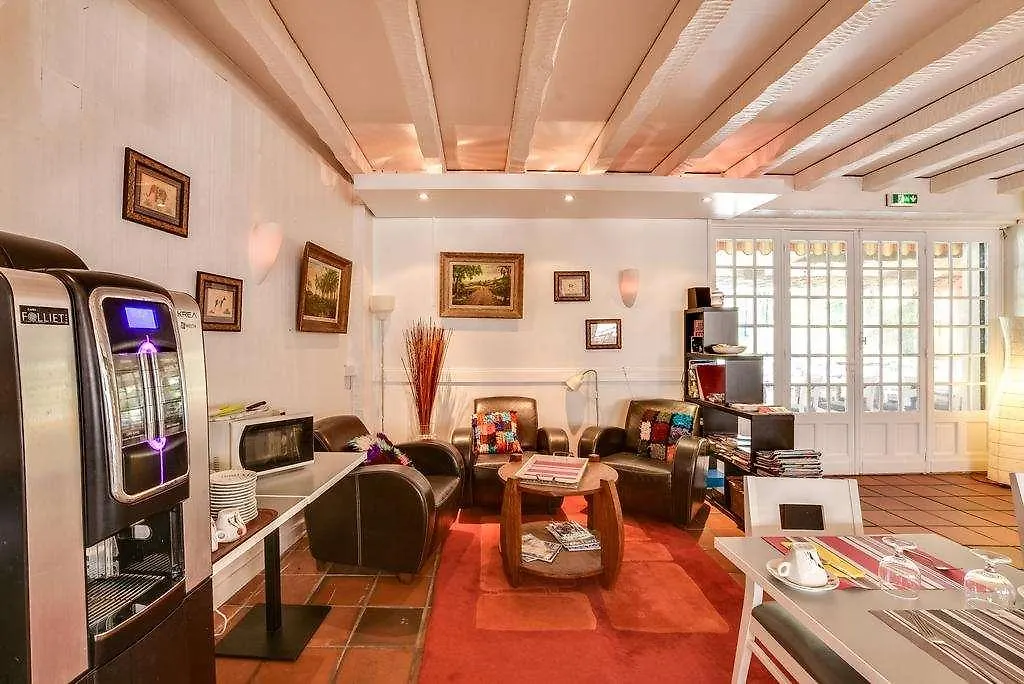 Brit Hotel Marbella Biarritz