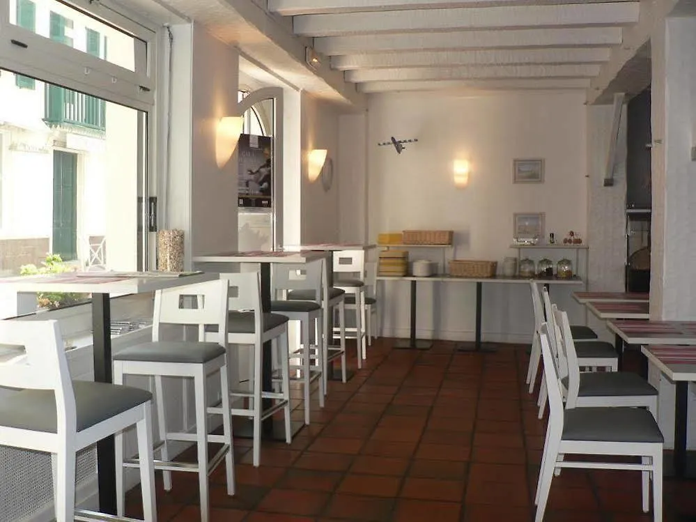 Brit Hotel Marbella Biarritz Frankrike