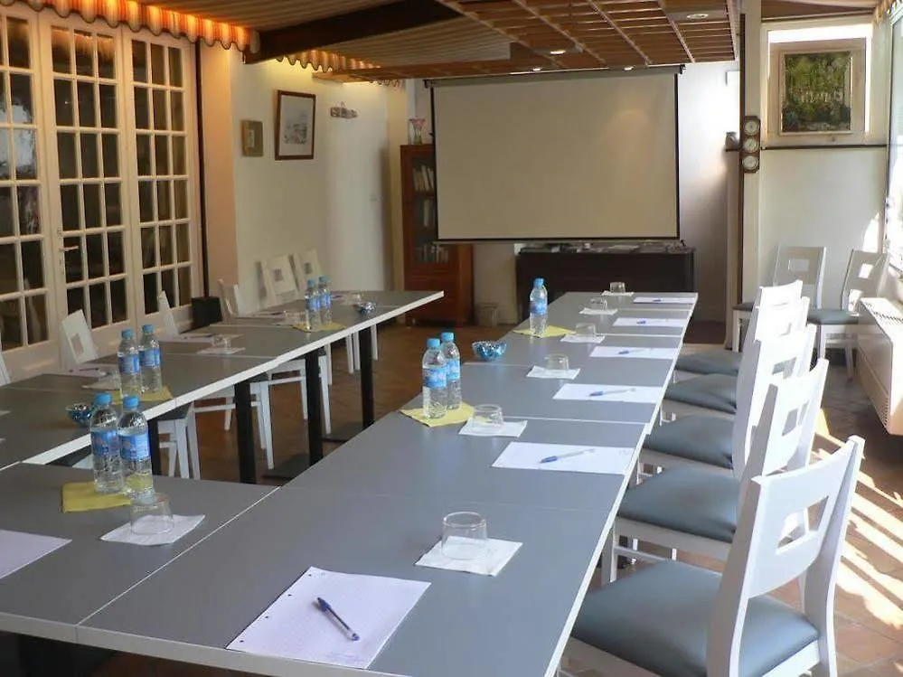 Brit Hotel Marbella Biarritz Frankrike